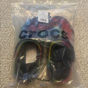 New Crocs tye dye fuzzy lining multicolor